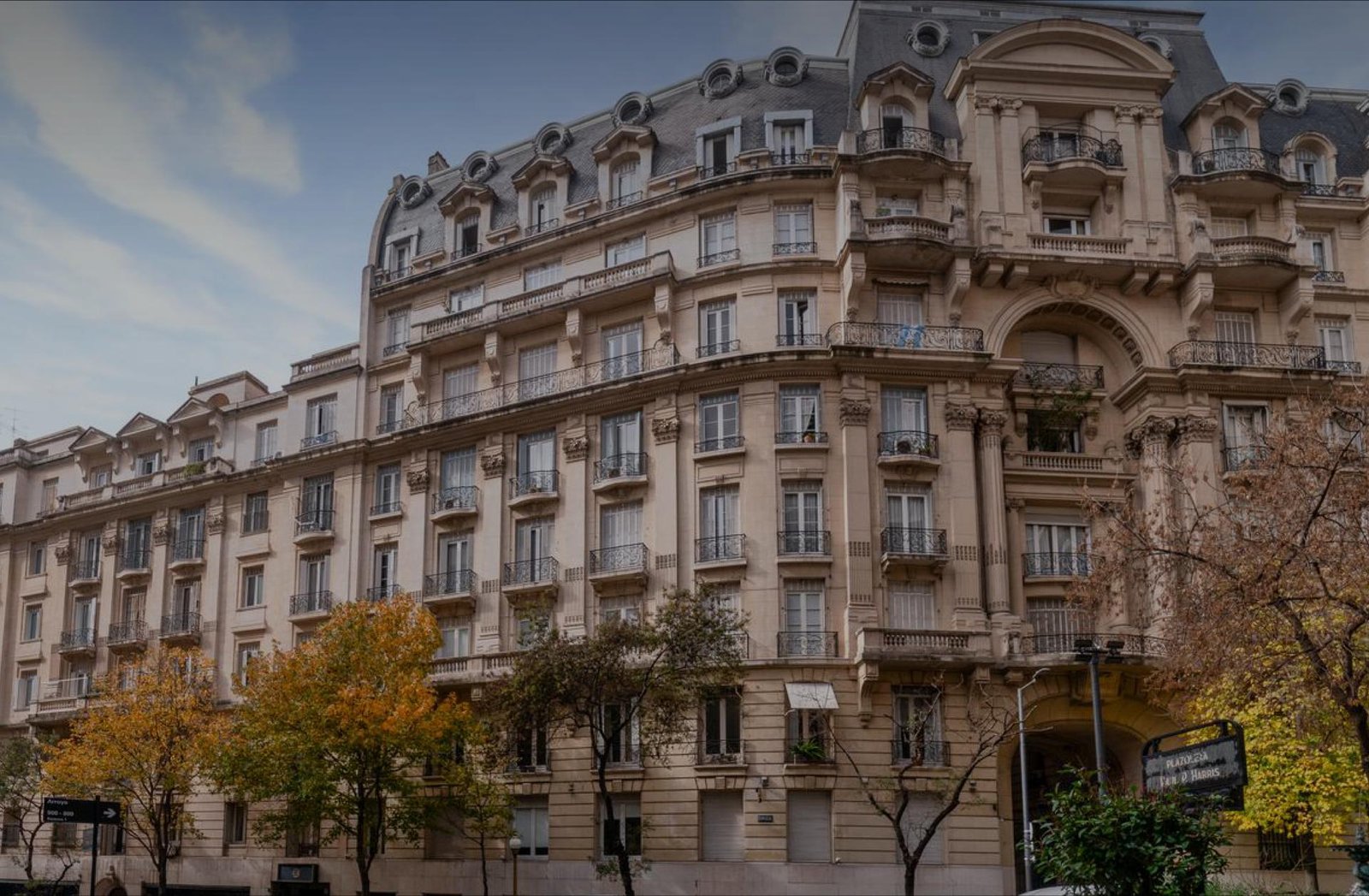 Edificio de propiedades exclusivas en Buenos Aires